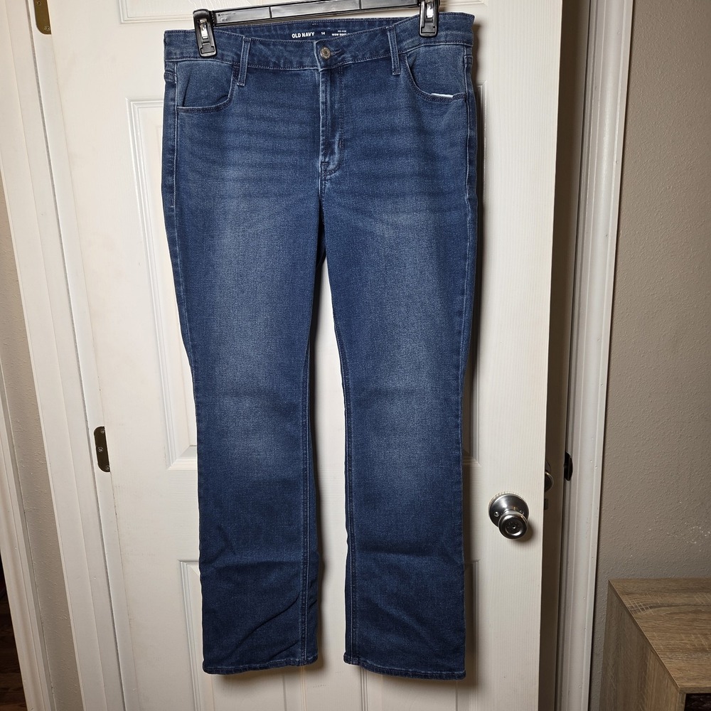 Old Navy sz 14 mid-rise wow boot cut jeans casual stretch denim everyday